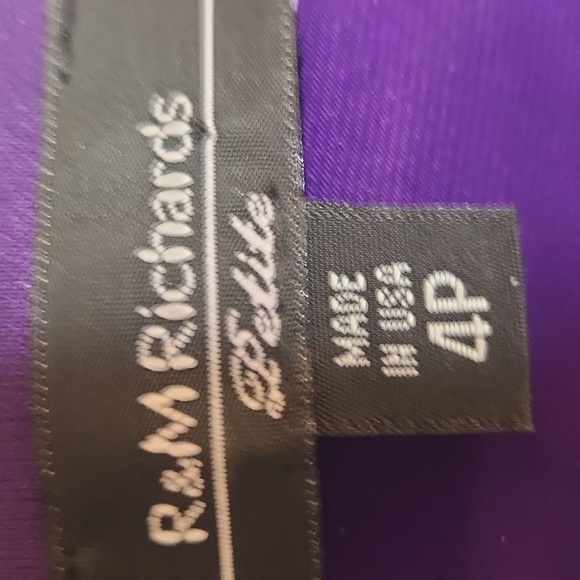 NWOT R&M Richards Women's Plum Purple Sleeveless Cut Out Ruched Dress Size 4P - Picture 9 of 13